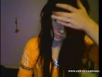 Louise 20 Years Emo Fingering In Bedroom
