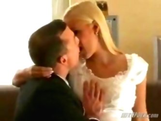 Fresh Married Teensex