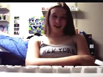 Redheaded Young Girl Couple Homemade Sextape