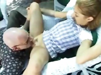 Stp5 Cute Teen Gets Her Pussy Popped !